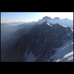 J7h42-OK-on-ira-grimper -la-Verte.jpg